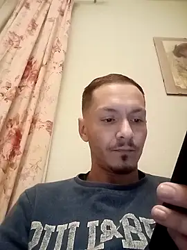 Snapshot of Graimito chatting on December 21, 2025, 9:48 pm Graimito online show from December 21, 2025, 9:48 pm