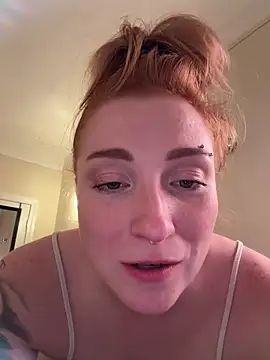 Snapshot of EmmaVamps chatting on October 11, 2025, 3:29 am EmmaVamps online show from October 11, 2025, 3:29 am
