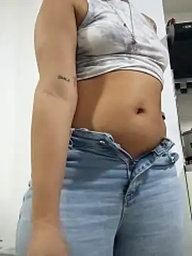 Cev Am99 online show from December 18, 2025, 2:27 am