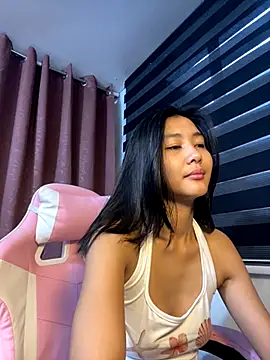 Snapshot of De_amore chatting on December 1, 2025, 12:11 am De amore online show from December 1, 2025, 12:11 am