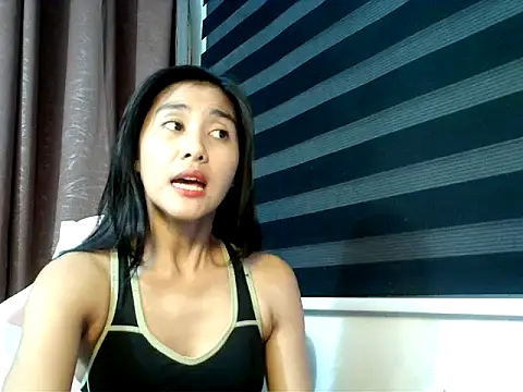 Snapshot of De_amore chatting on November 10, 2025, 10:09 am De amore online show from November 10, 2025, 10:09 am