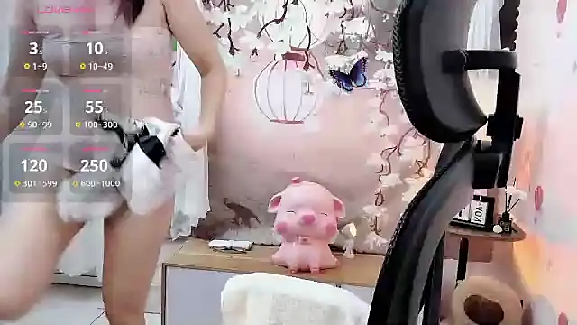 Snapshot of Xuka2594 chatting on November 16, 2025, 4:56 pm Xuka2594 online show from November 16, 2025, 4:56 pm