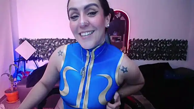 Snapshot of Anastasiabasst__ chatting on October 31, 2025, 6:43 am Anastasiabasst online show from October 31, 2025, 6:43 am