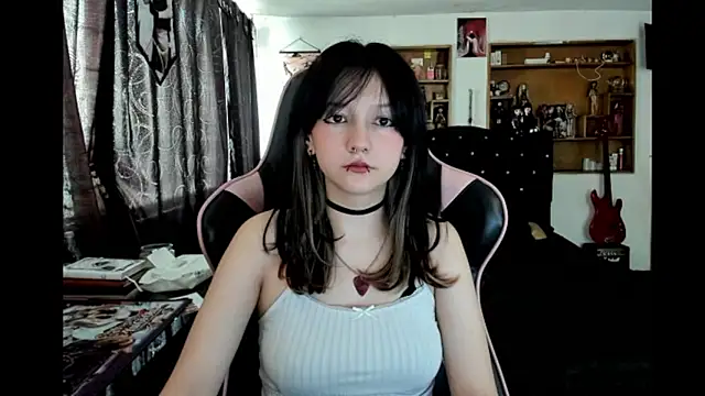 Maki Zein  online show from February 10, 2026, 7:24 pm