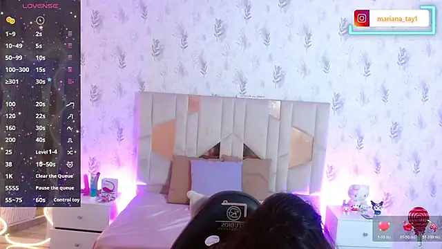 Snapshot of MARIANA_TAY1 chatting on January 18, 2026, 3:21 am MARIANA TAY1 online show from January 18, 2026, 3:21 am