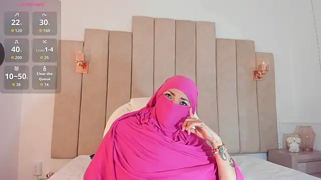 Snapshot of _naylaa_ chatting on November 23, 2025, 1:04 am naylaa online show from November 23, 2025, 1:04 am