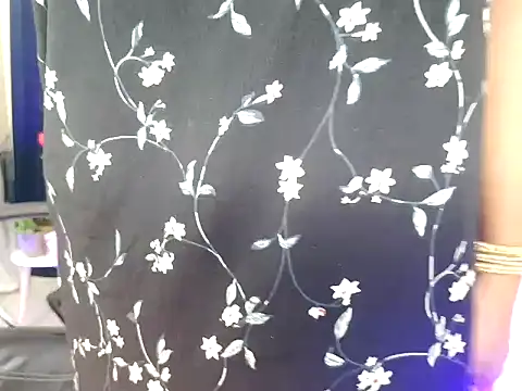 Snapshot of your_Tanu_02 chatting on October 23, 2025, 7:56 pm your Tanu 02 online show from October 23, 2025, 7:56 pm