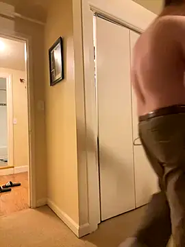 Snapshot of custardnmypie chatting on October 29, 2025, 3:27 am custardnmypie online show from October 29, 2025, 3:27 am