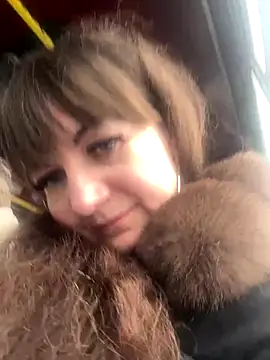 Butterfly8385 online show from November 22, 2025, 12:26 pm