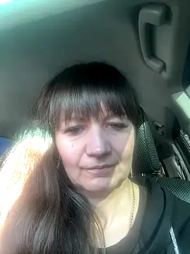 Butterfly8385 online show from November 10, 2025, 9:47 am