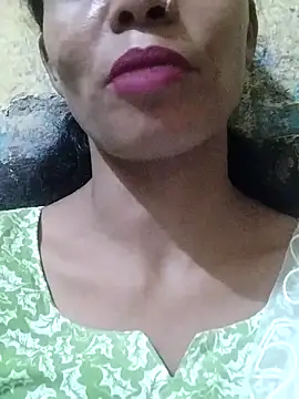 Snapshot of Jaanvi_G chatting on October 27, 2025, 2:51 pm Jaanvi G online show from October 27, 2025, 2:51 pm