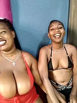 SweetBedroomEyez online show from April 9, 2026, 12:33 pm