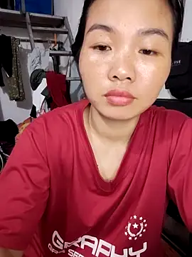 pusi xinh online show from October 20, 2025, 3:01 pm
