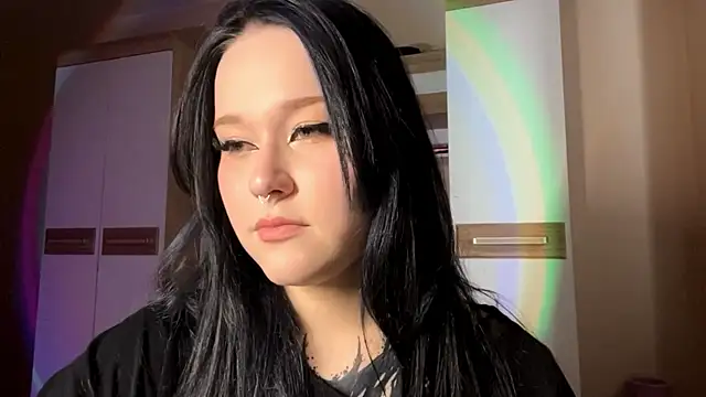 KristenGoodmon online show from October 20, 2025, 9:10 am