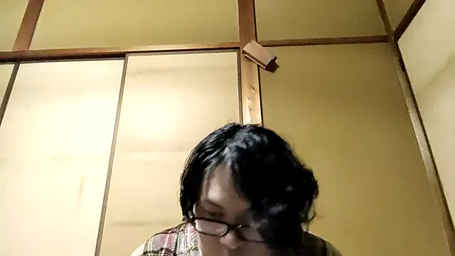 takatinko0721 online show from October 21, 2025, 12:04 pm