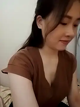 tuongvycute online show from October 26, 2025, 4:40 pm