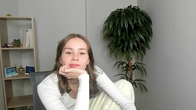 MonetLeitman online show from October 11, 2025, 5:41 am