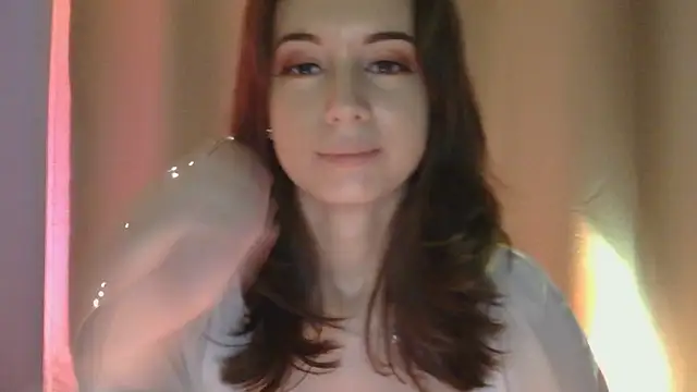 Snapshot of VeraLush chatting on November 19, 2025, 12:38 pm VeraLush online show from November 19, 2025, 12:38 pm