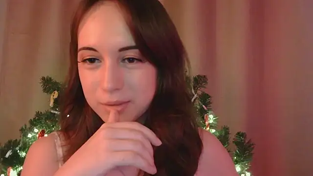 Snapshot of VeraLush chatting on December 18, 2025, 12:42 pm VeraLush online show from December 18, 2025, 12:42 pm