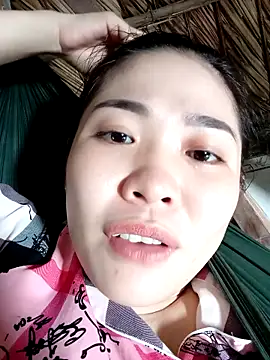 Snapshot of Cherry_pusy99 chatting on October 24, 2025, 1:04 am Cherry pusy99 online show from October 24, 2025, 1:04 am