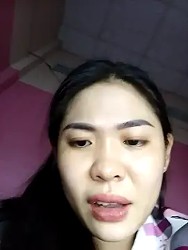 Snapshot of Cherry_pusy99 chatting on November 4, 2025, 12:53 pm Cherry pusy99 online show from November 4, 2025, 12:53 pm