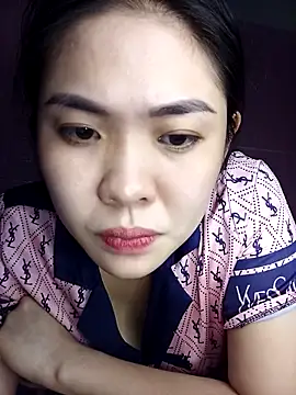 Snapshot of Cherry_pusy99 chatting on December 16, 2025, 12:59 am Cherry pusy99 online show from December 16, 2025, 12:59 am