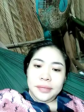 Snapshot of Cherry_pusy99 chatting on November 24, 2025, 10:43 pm Cherry pusy99 online show from November 24, 2025, 10:43 pm