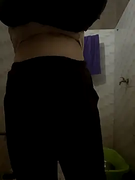 Snapshot of anne_baby2k chatting on November 20, 2025, 1:45 pm anne baby2k online show from November 20, 2025, 1:45 pm