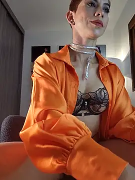 Snapshot of Alice_Barry chatting on December 4, 2025, 11:04 pm Alice Barry online show from December 4, 2025, 11:04 pm