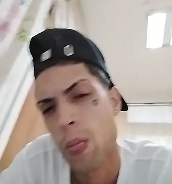 Laikerxxx online show from November 23, 2025, 5:23 pm