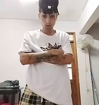 Laikerxxx online show from November 1, 2025, 2:18 am