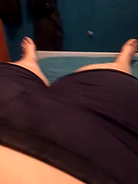 Snapshot of lulu20_ chatting on October 22, 2025, 12:26 pm lulu20 online show from October 22, 2025, 12:26 pm