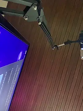 Snapshot of LunaMoore_Pink chatting on February 3, 2026, 12:21 pm LunaMoore Pink online show from February 3, 2026, 12:21 pm