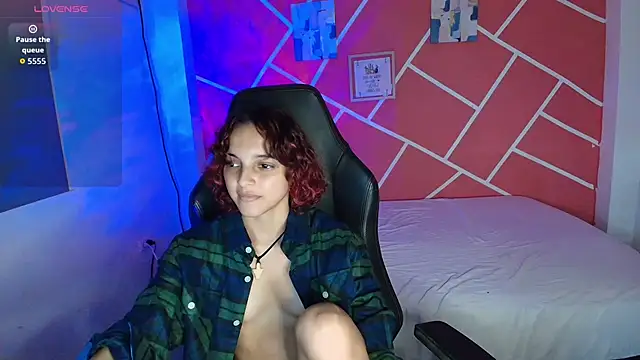 sweety dreambaby online show from November 16, 2025, 7:18 pm