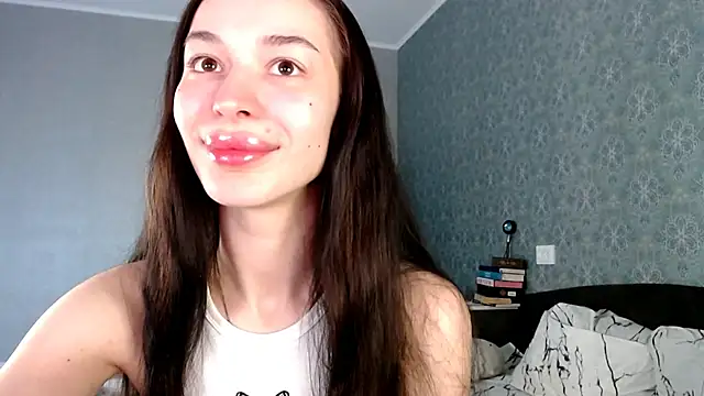 Daphne Darkthorn online show from January 11, 2026, 5:42 pm