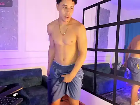 Snapshot of Adrian_Volt chatting on November 13, 2025, 3:32 am Adrian Volt online show from November 13, 2025, 3:32 am