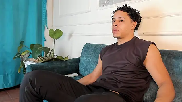 Snapshot of Adrian_Volt chatting on January 11, 2026, 3:02 am Adrian Volt online show from January 11, 2026, 3:02 am