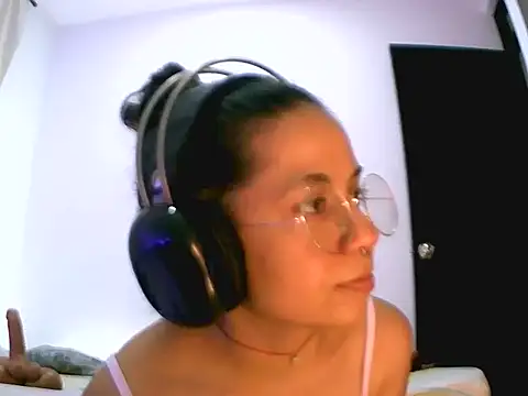 Snapshot of chiarafus0 chatting on November 4, 2025, 9:29 pm chiarafus0 online show from November 4, 2025, 9:29 pm