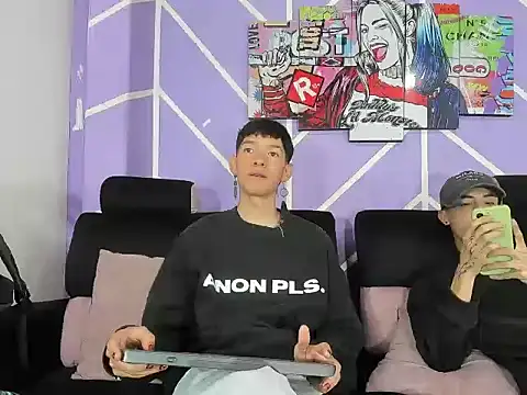 heyy noah11 online show from April 3, 2026, 1:17 pm