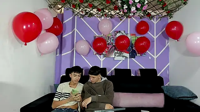 heyy noah11 online show from February 15, 2026, 1:43 pm