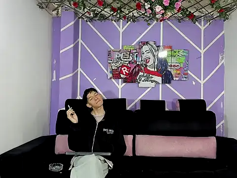 heyy noah11 online show from February 9, 2026, 1:31 pm