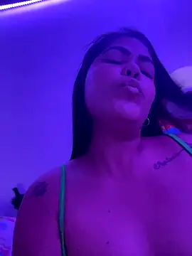 Snapshot of Cataleya_Moretti chatting on October 11, 2025, 9:49 pm Cataleya Moretti online show from October 11, 2025, 9:49 pm