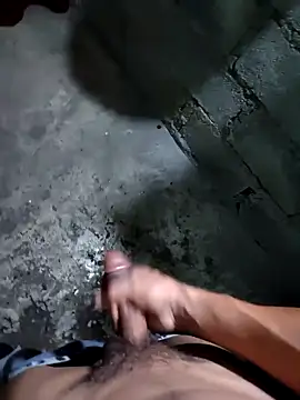 Snapshot of Senseimaster5 chatting on February 20, 2026, 10:39 am Senseimaster5 online show from February 20, 2026, 10:39 am