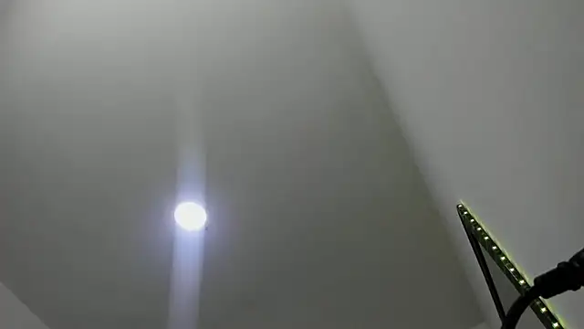 Snapshot of Sofi_And_Santy chatting on March 5, 2026, 12:18 am Sofi And Santy online show from March 5, 2026, 12:18 am