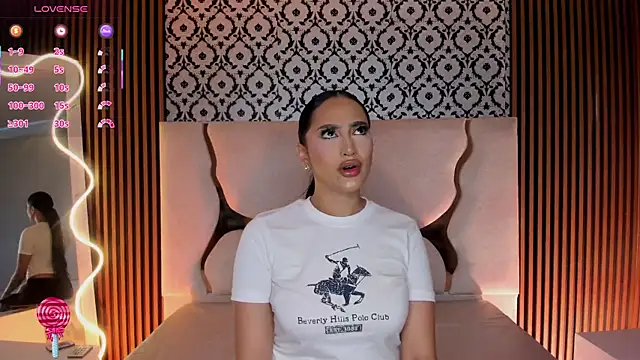 BEELLA TAY1 online show from February 5, 2026, 12:12 pm