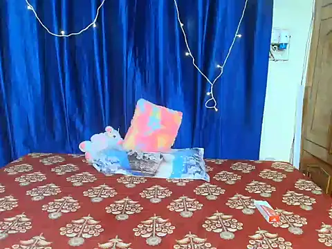 hii tanisha online show from April 7, 2026, 2:52 pm