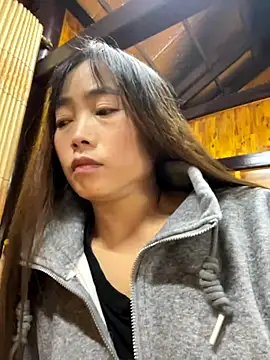 Snapshot of Maymay__ chatting on November 25, 2025, 7:08 am Maymay online show from November 25, 2025, 7:08 am