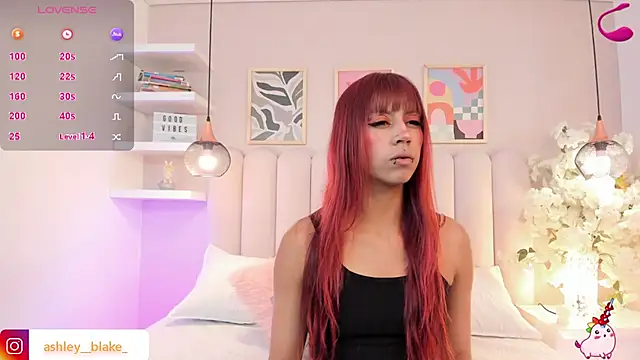 Snapshot of Isabella__gonzalez_ chatting on November 29, 2025, 3:28 am Isabella gonzalez online show from November 29, 2025, 3:28 am