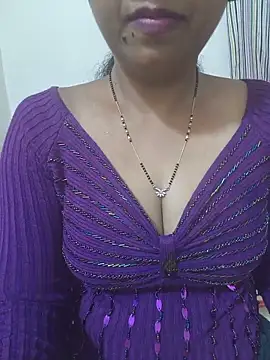 Best Kannada Couple online show from May 16, 2026, 6:23 am