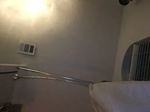 Feetwolf0 online show from December 23, 2025, 8:35 am